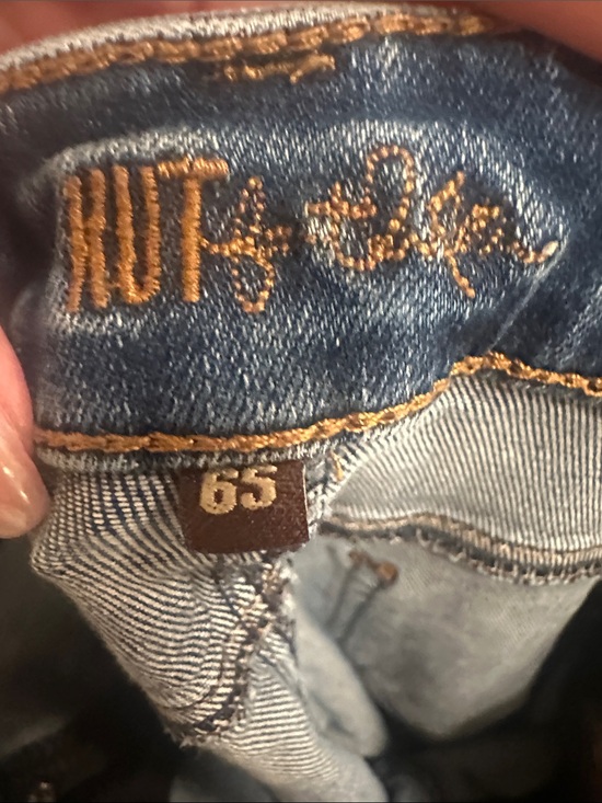 Kut from the Kloth Denim - Kut From the Kloth Jeans Size 6s